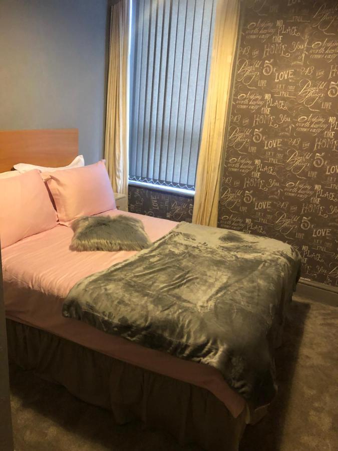 Chaplins Hotel Блекпул Екстериор снимка