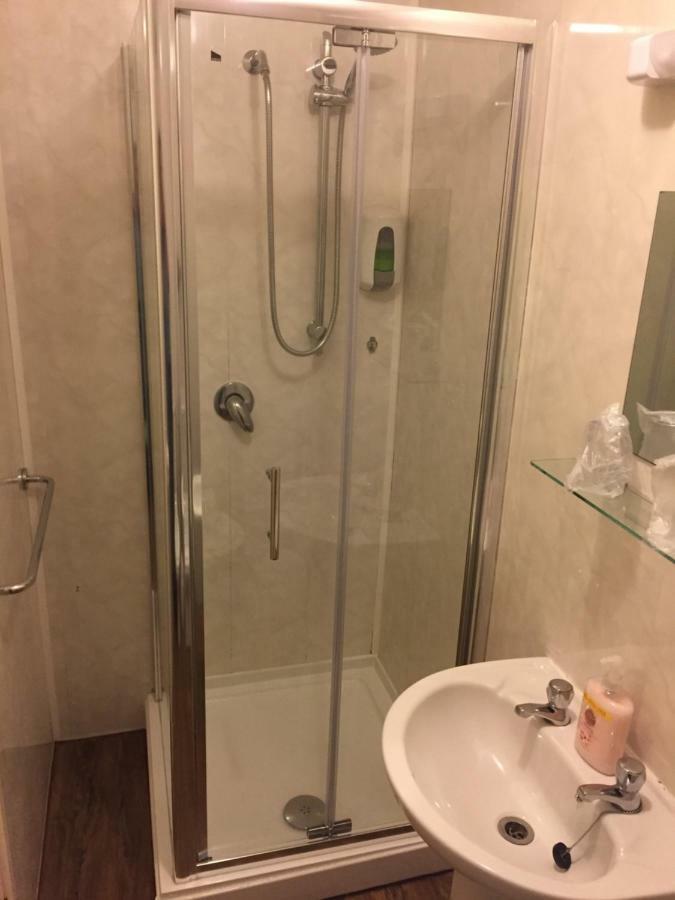 Chaplins Hotel Блекпул Екстериор снимка